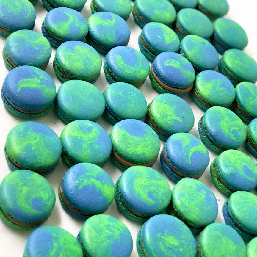 Earth Day Gift Box - Olivia Macaron