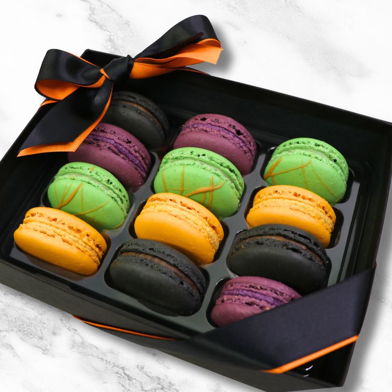 Macarons Made with Love for Valentine's Day – Olivia Macaron
