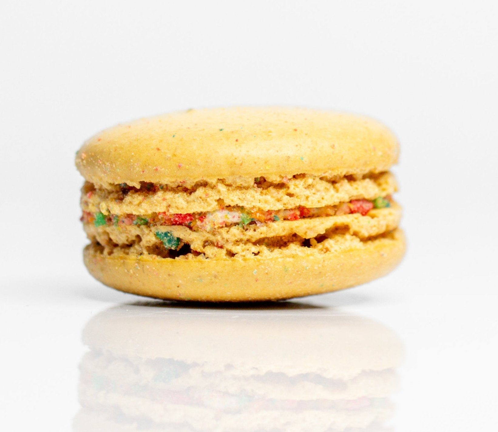 Fruity Pebbles - Olivia Macaron