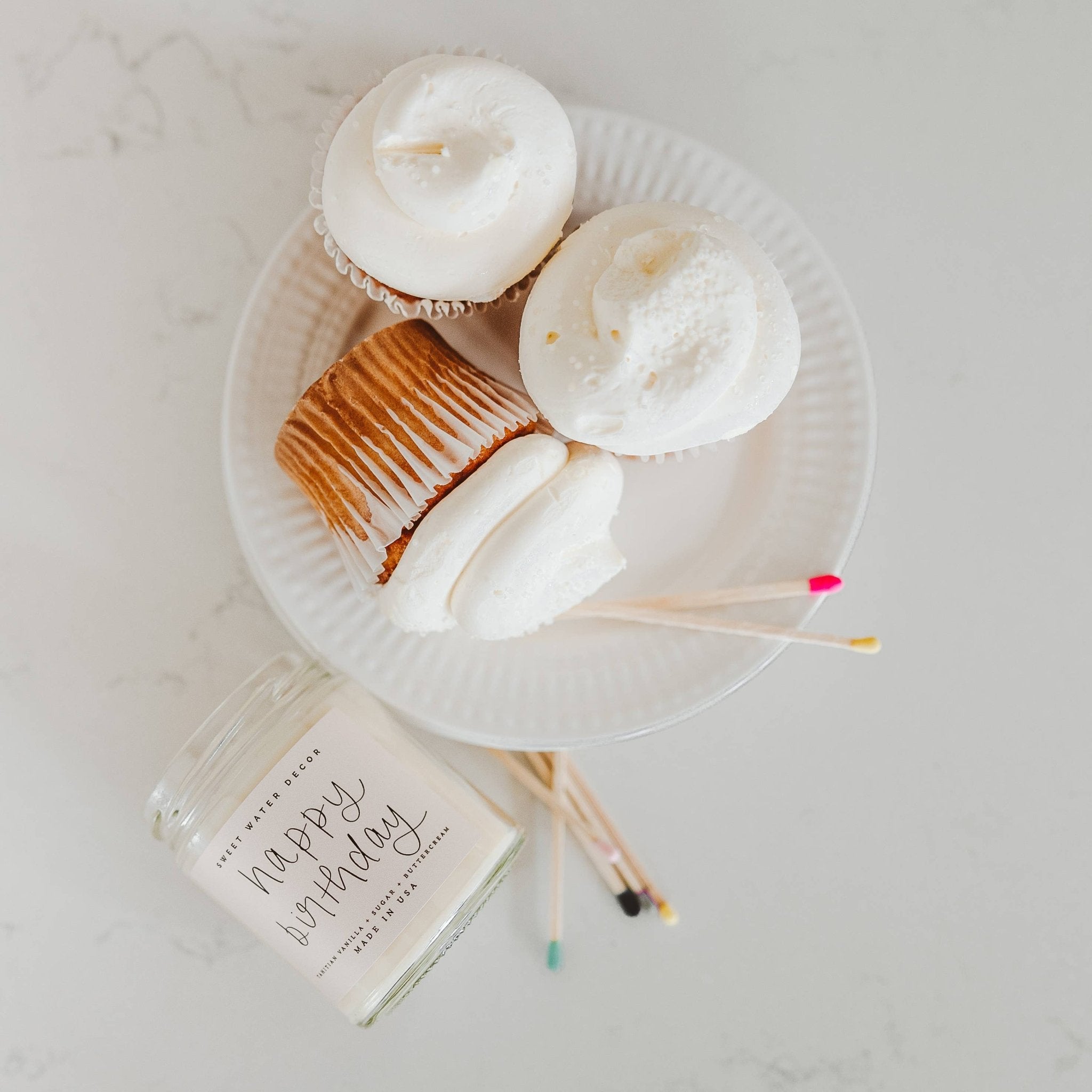 Happy Birthday 9 oz Soy Candle - Olivia Macaron