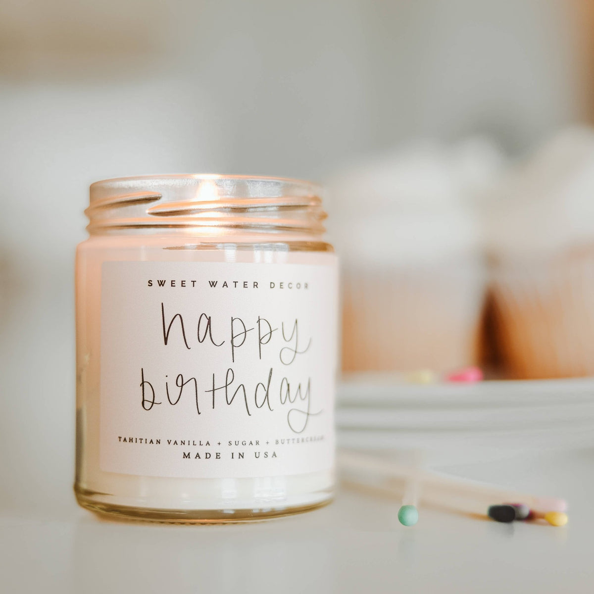 Happy Birthday 9 oz Soy Candle - Olivia Macaron